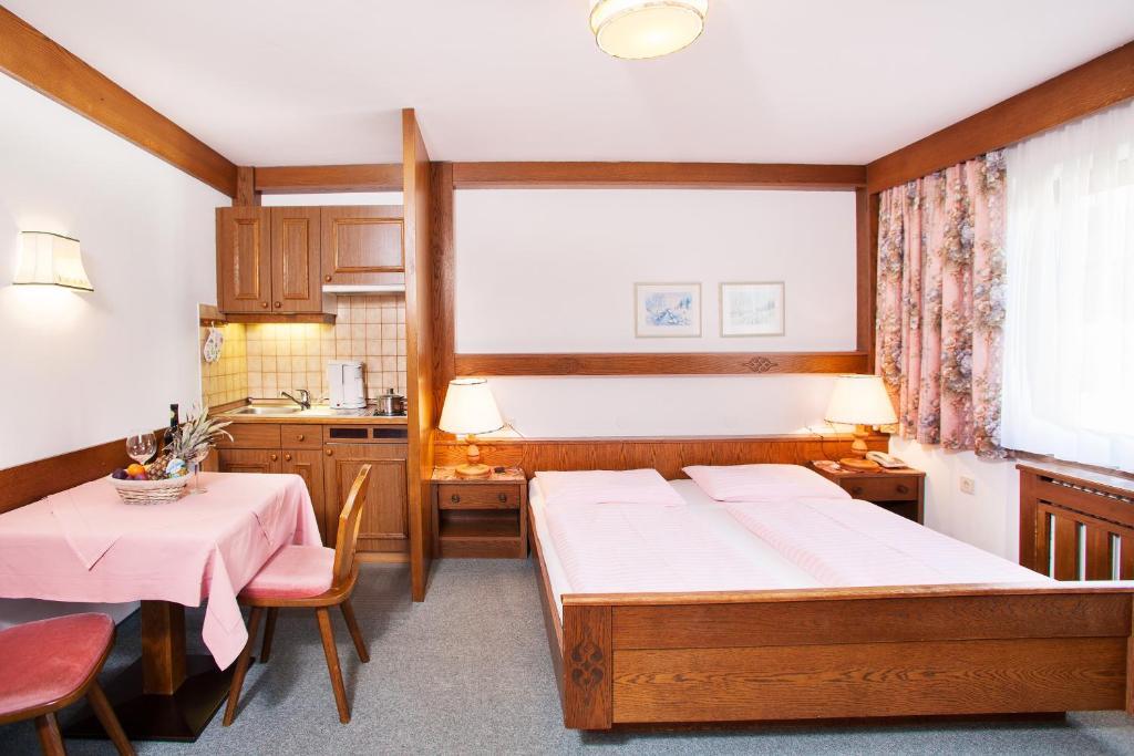 Johannahof Appartements Kaprun Bilik gambar