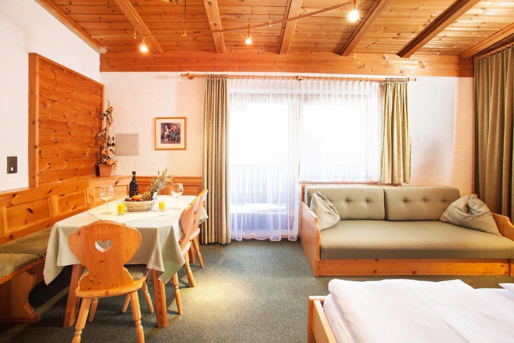 Johannahof Appartements Kaprun Bilik gambar